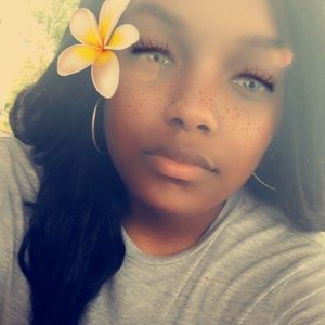 Meet your Posher, Kim